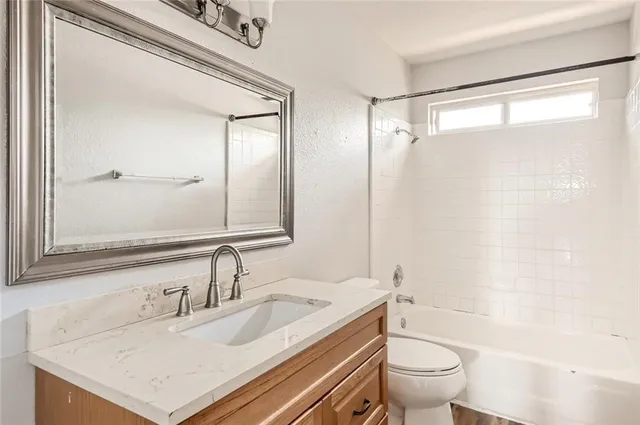 $2,100 | 1420 Quicksilver Circle, Round Rock, TX 78665