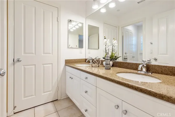 $1,785,000 | 50 PATHSTONE, Irvine, CA 92603