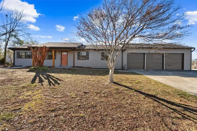 $289,900 | 747 Briarwood Road Southwest, Conyers, GA 30094