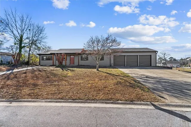 $289,900 | 747 Briarwood Road Southwest, Conyers, GA 30094