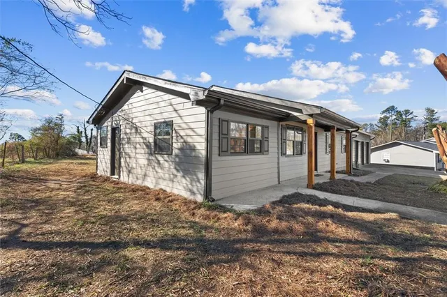 $289,900 | 747 Briarwood Road Southwest, Conyers, GA 30094