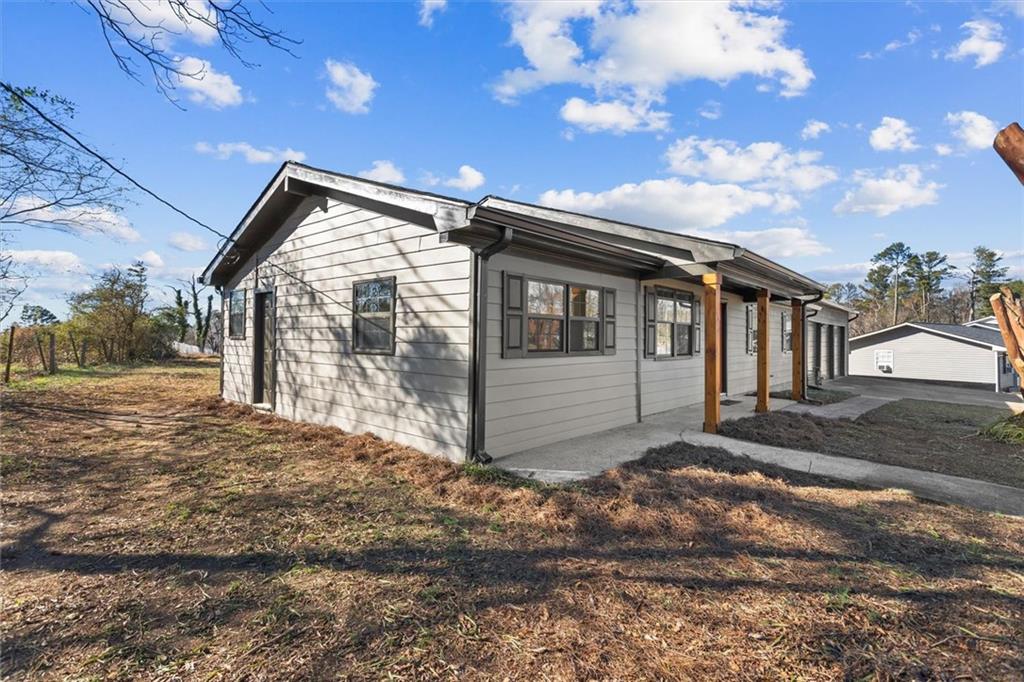 747 Briarwood Road Southwest Conyers, GA 30094 - Photo 7 of 63