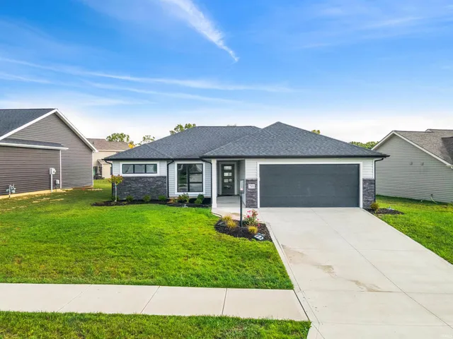 $289,900 | 795 Sienna Court, Angola, IN 46703