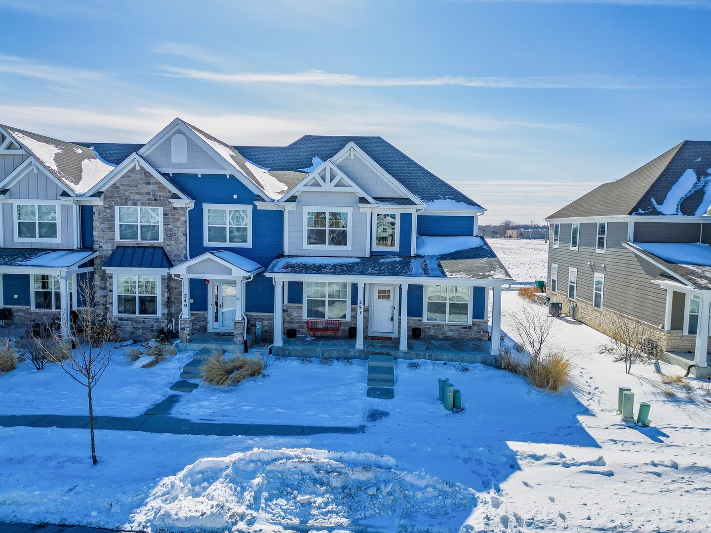 253 Hoffman Drive Buffalo Grove, IL 60089 - Photo 24 of 32 a front view of a house with swimming pool