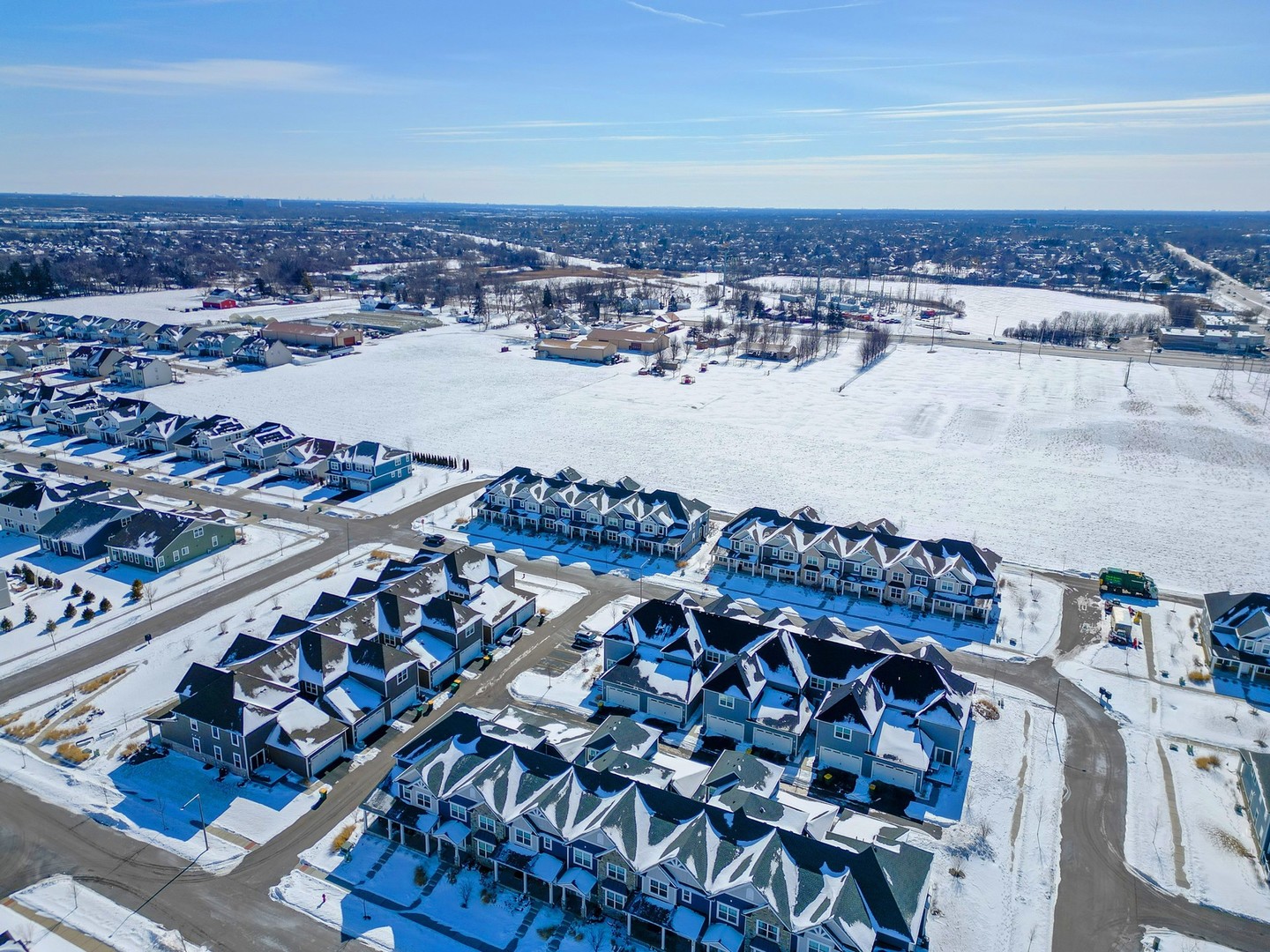 253 Hoffman Drive Buffalo Grove, IL 60089 - Photo 27 of 32 a city view