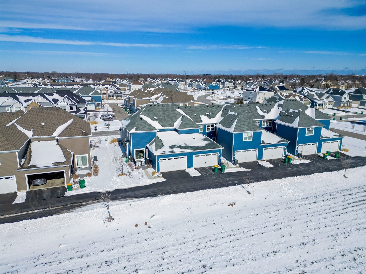 253 Hoffman Drive Buffalo Grove, IL 60089 - Photo 28 of 32 an aerial view of a building with a ocean view