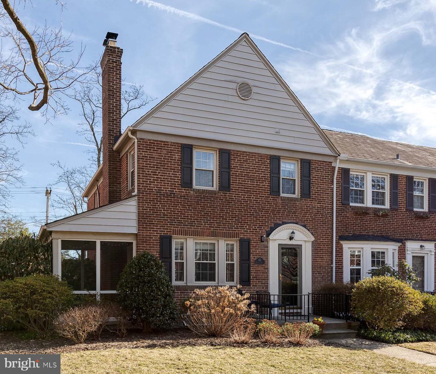 45 Dunkirk Road Baltimore, MD 21212 - Photo 2 of 45 a front view of a house with garden