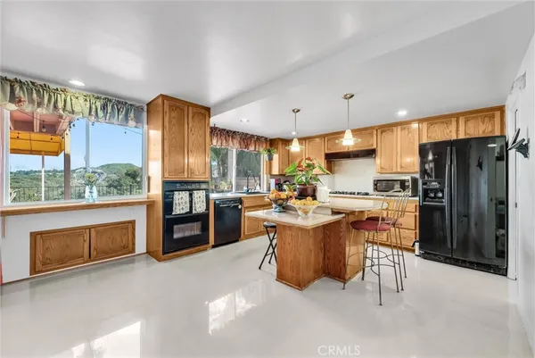 $1,749,990 | 868 South Calle Venado, Anaheim, CA 92807