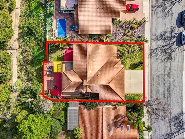 $1,749,990 | 868 South Calle Venado, Anaheim, CA 92807