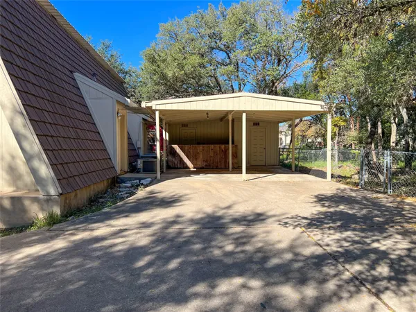 $1,450 | 3709 Rocky Hollow Trail, Unit A, Georgetown, TX 78628