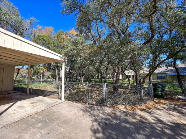 $1,450 | 3709 Rocky Hollow Trail, Unit A, Georgetown, TX 78628