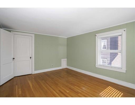 45 Wallace Road Quincy, MA 02169 - Photo 24 of 29 Gallery Image 24