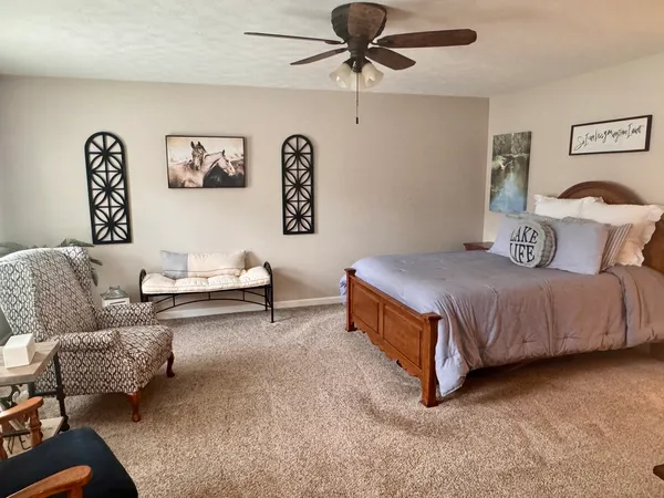 $368,000 | 1106 Daybreak Drive, Marion, IL 62959