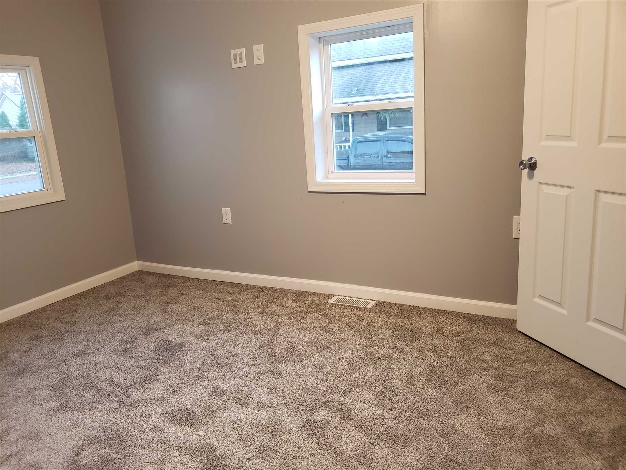 414 John Street Decatur, IN 46733 - Photo 8 of 23 Gallery Image 8