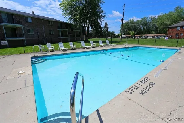 $1,345 | 110 Losson Road, Unit 2101, Cheektowaga, NY 14227
