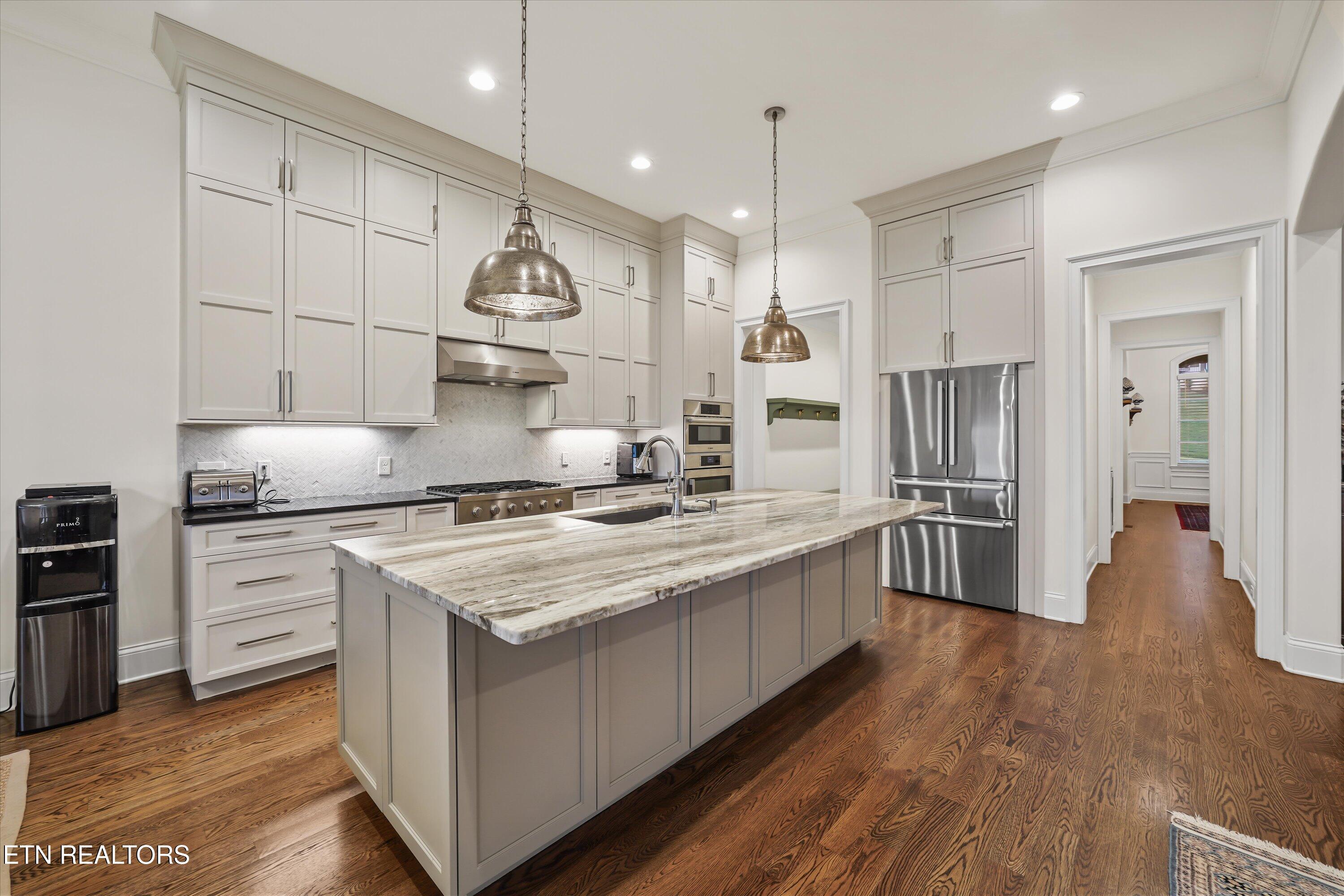 614 Barnsley Road Knoxville, TN 37934 - Photo 13 of 57 14-614 Barnsley Rd 29