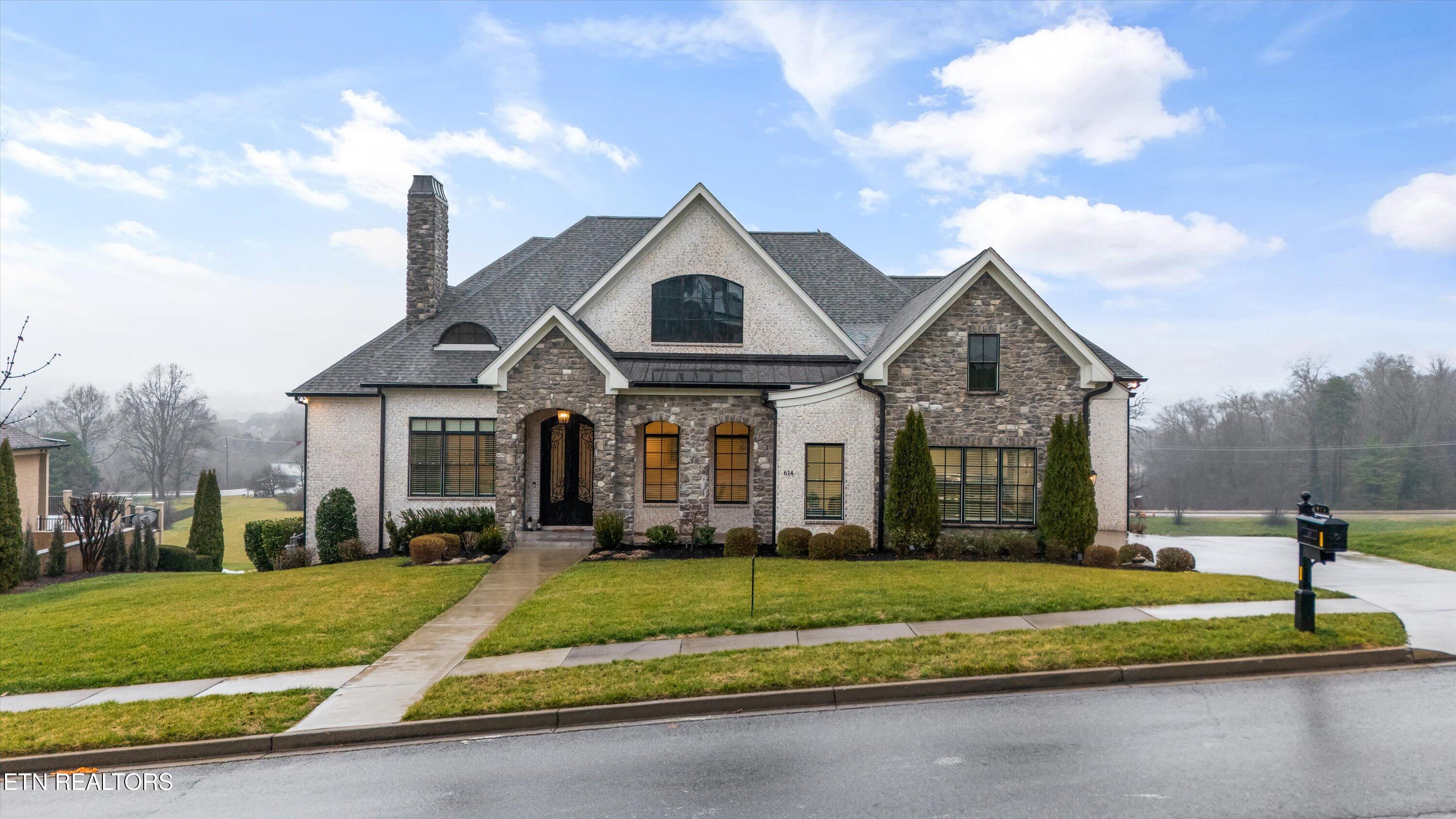 614 Barnsley Road Knoxville, TN 37934 - Photo 3 of 57 03-614 Barnsley Rd 02