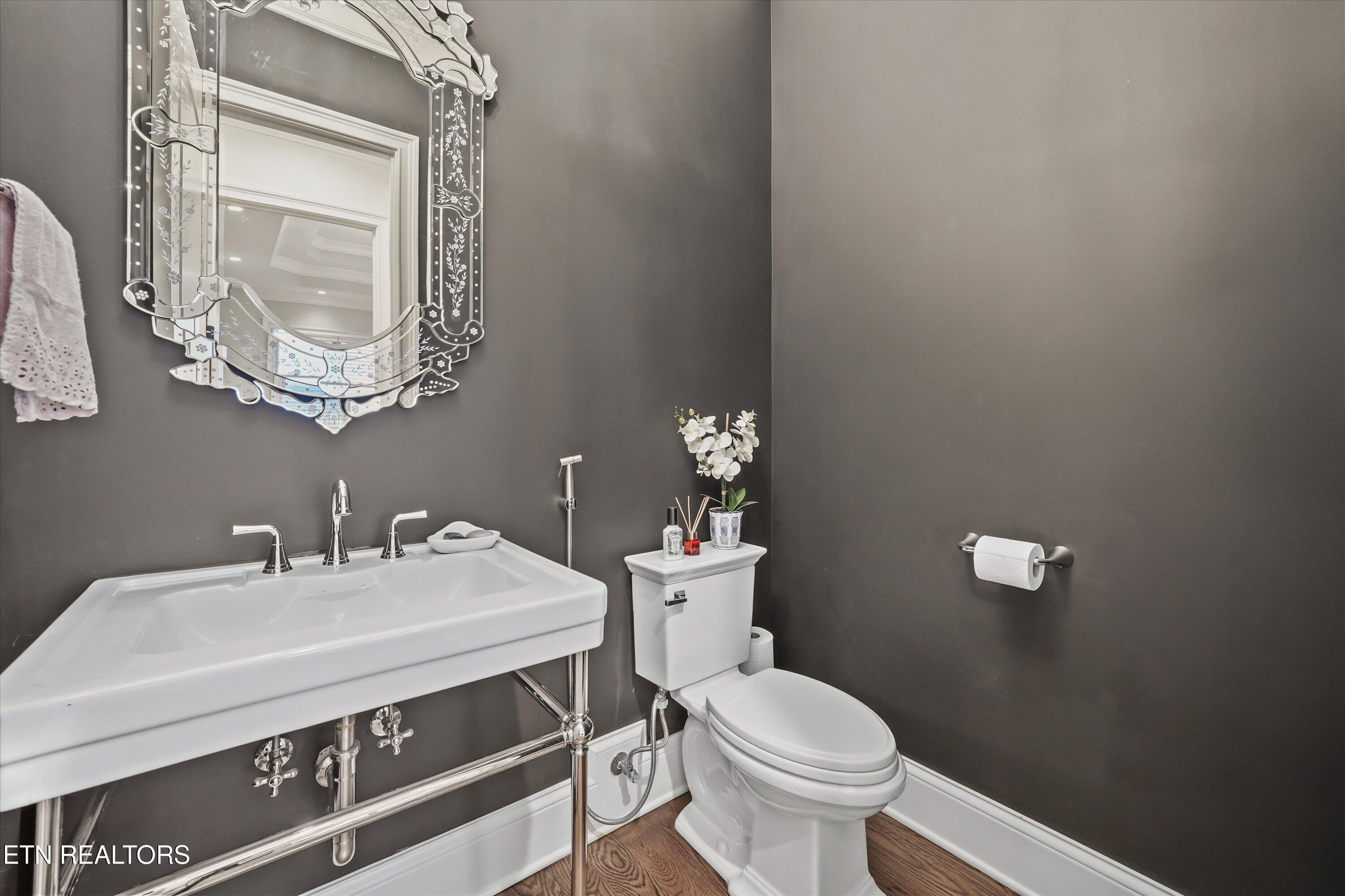 614 Barnsley Road Knoxville, TN 37934 - Photo 31 of 57 31-614 Barnsley Rd 18