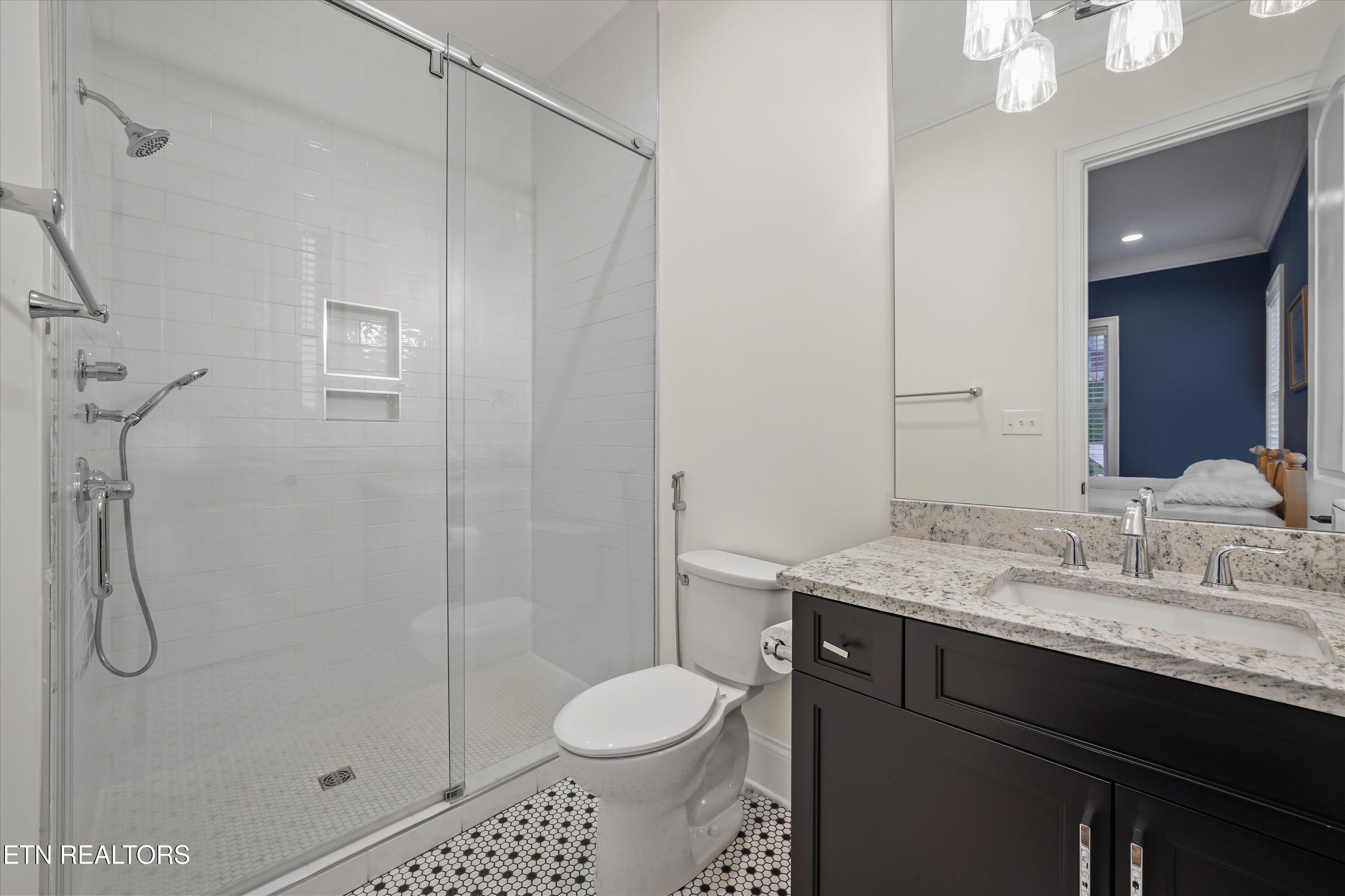 614 Barnsley Road Knoxville, TN 37934 - Photo 33 of 57 33-614 Barnsley Rd 40