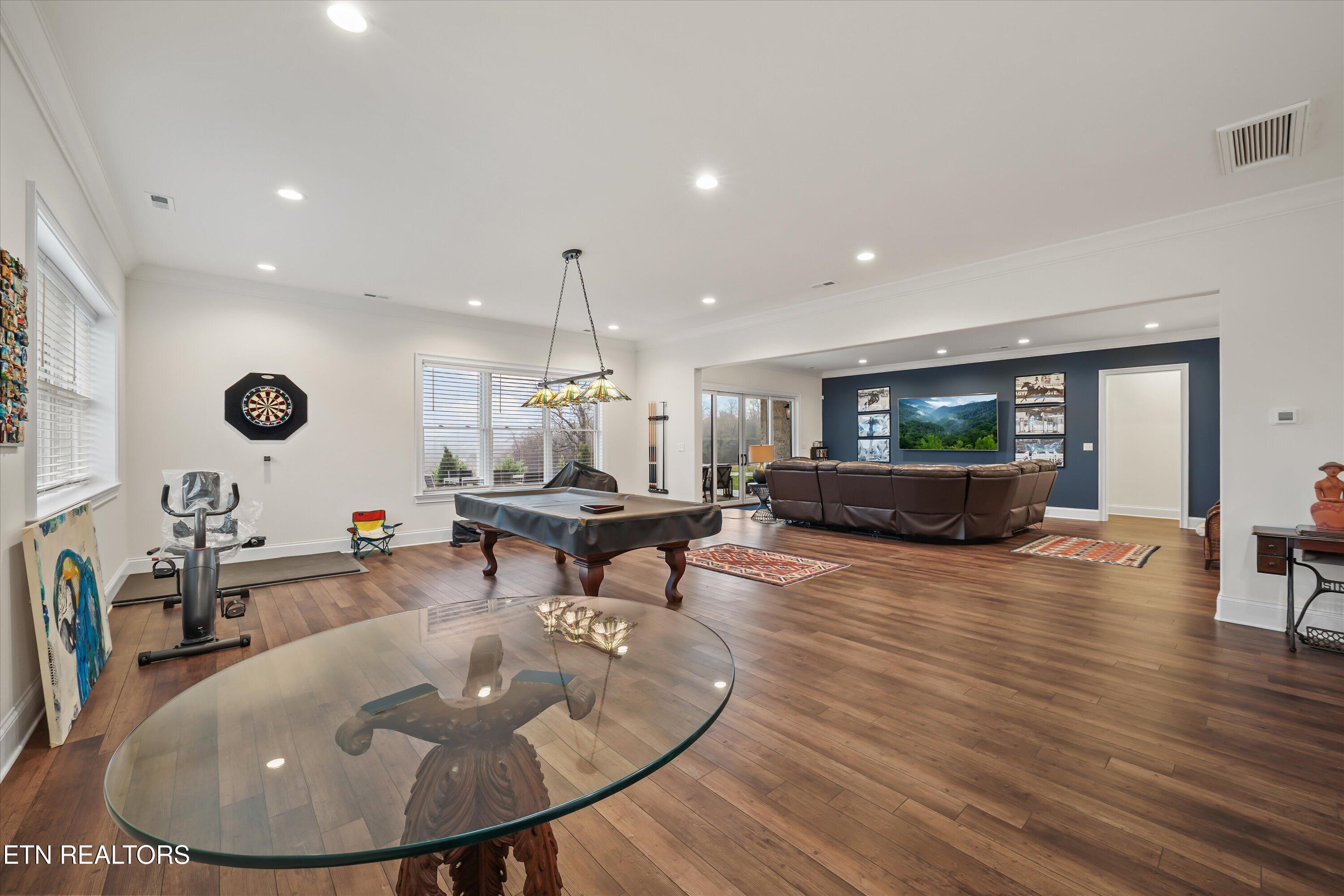 614 Barnsley Road Knoxville, TN 37934 - Photo 38 of 57 39-614 Barnsley Rd 46