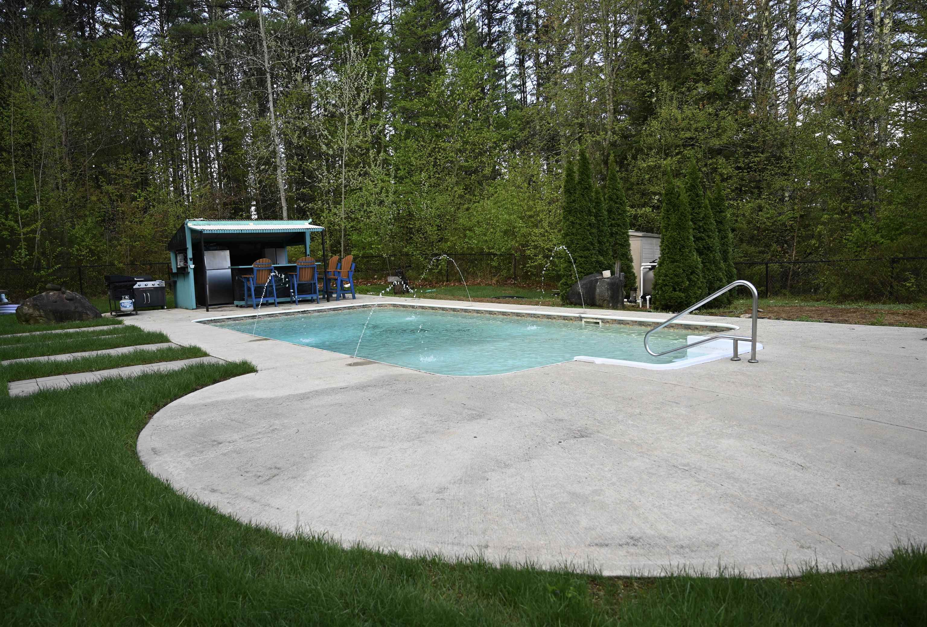 180 Hoit Road Concord, NH 03301 - Photo 12 of 43