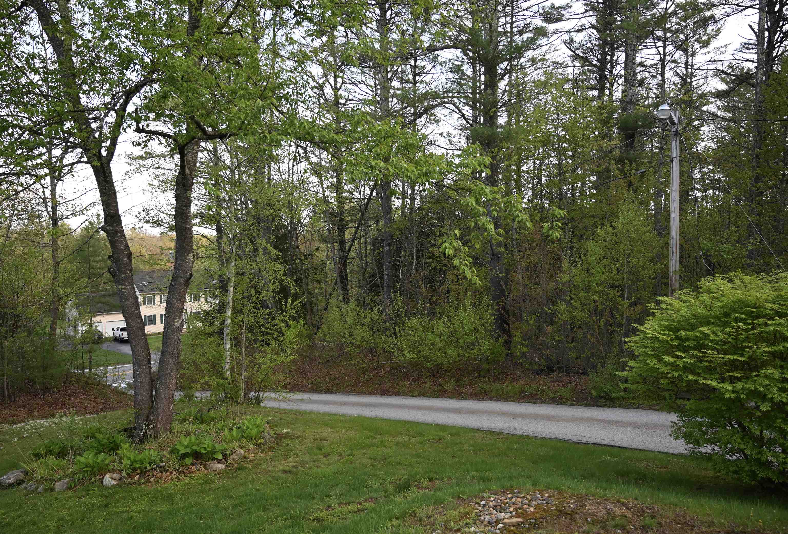 180 Hoit Road Concord, NH 03301 - Photo 4 of 43