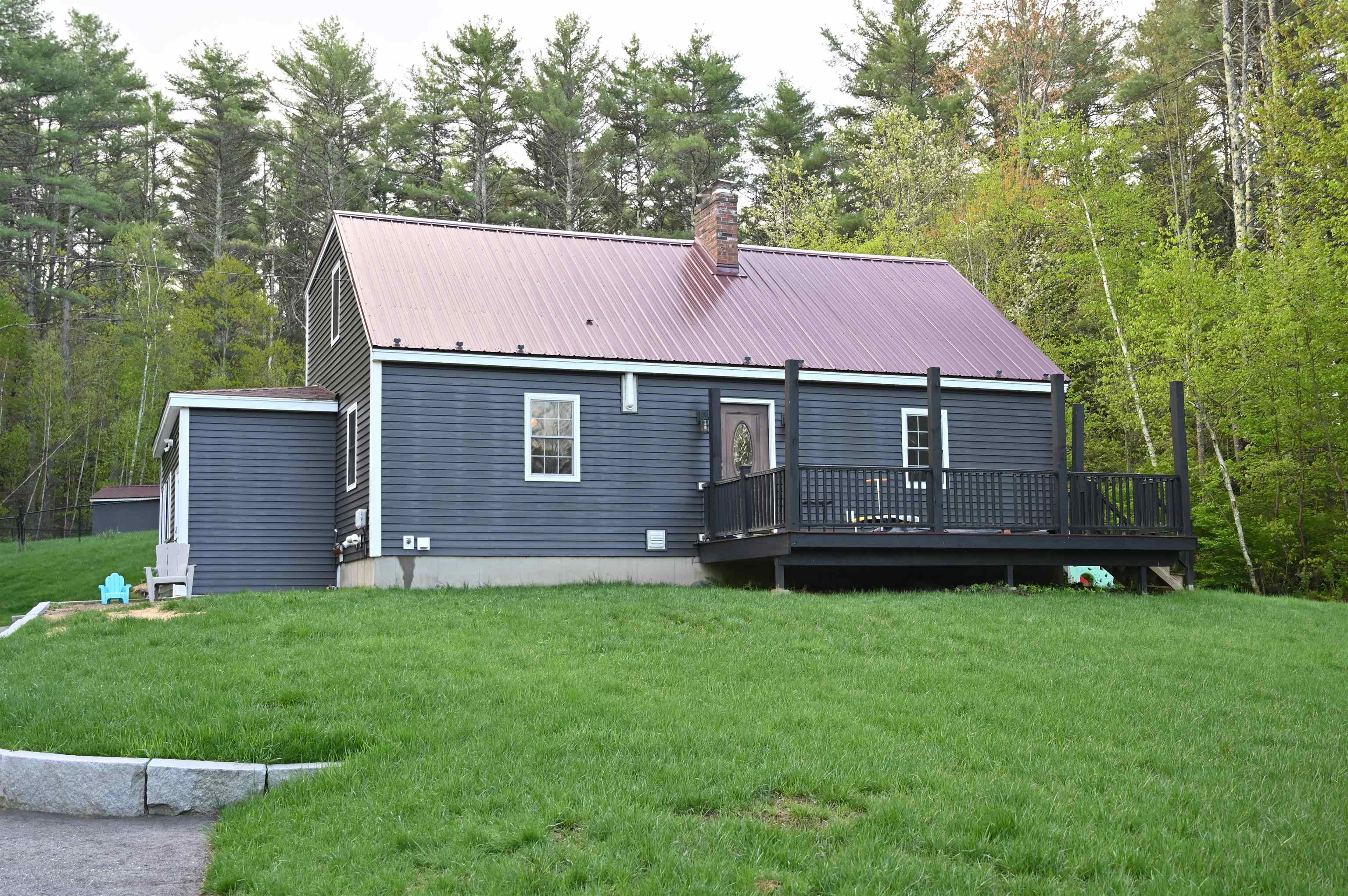 180 Hoit Road Concord, NH 03301 - Photo 5 of 43