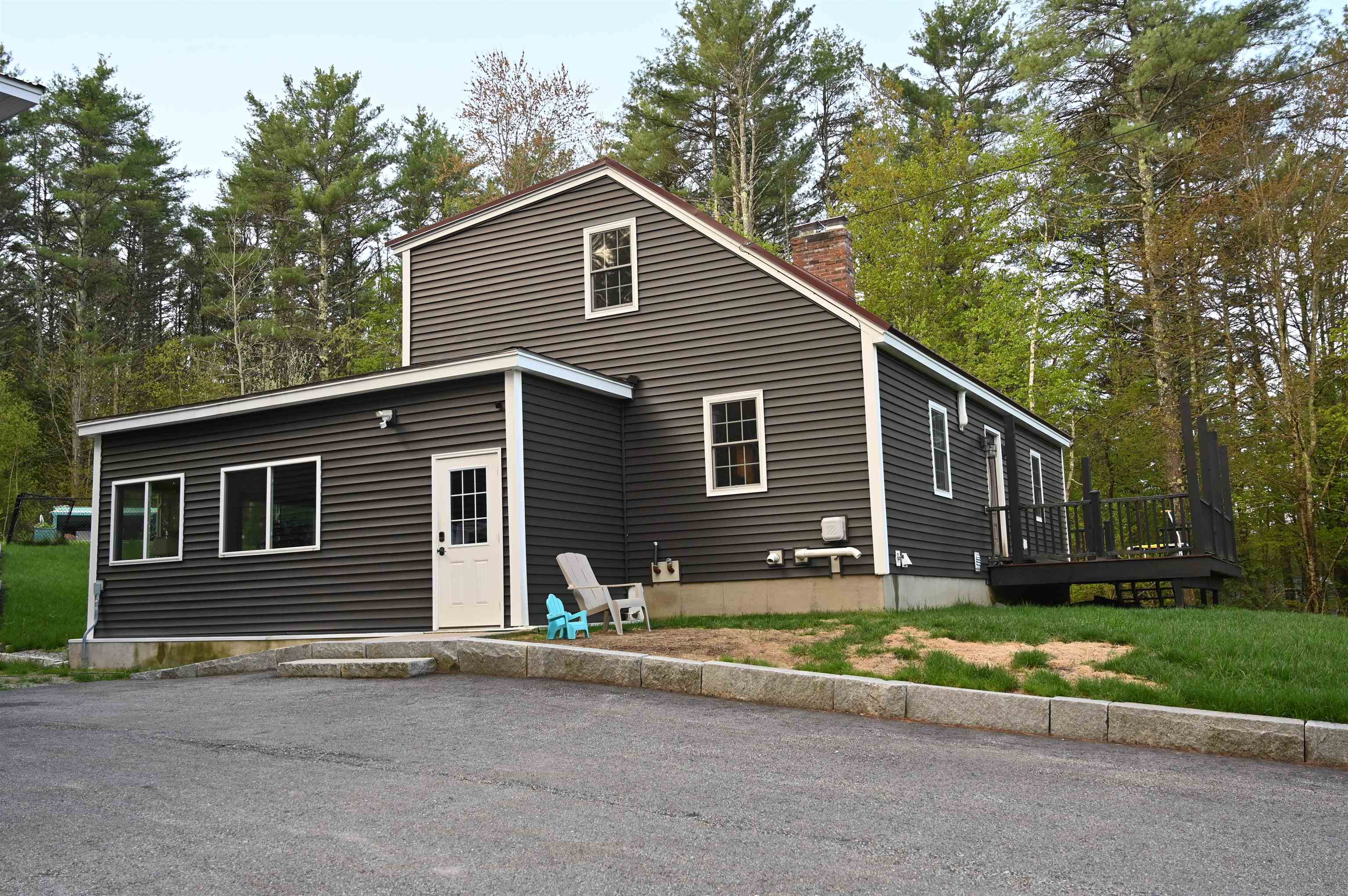 180 Hoit Road Concord, NH 03301 - Photo 10 of 43