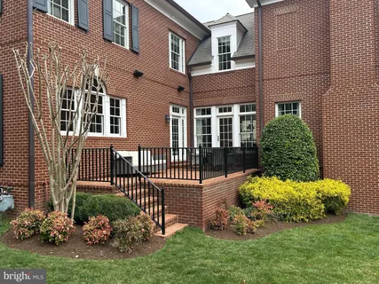 $4,950,000 | 1935 Foxview Circle Northwest, Washington, DC 20007