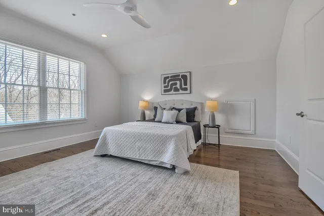 $4,950,000 | 1935 Foxview Circle Northwest, Washington, DC 20007