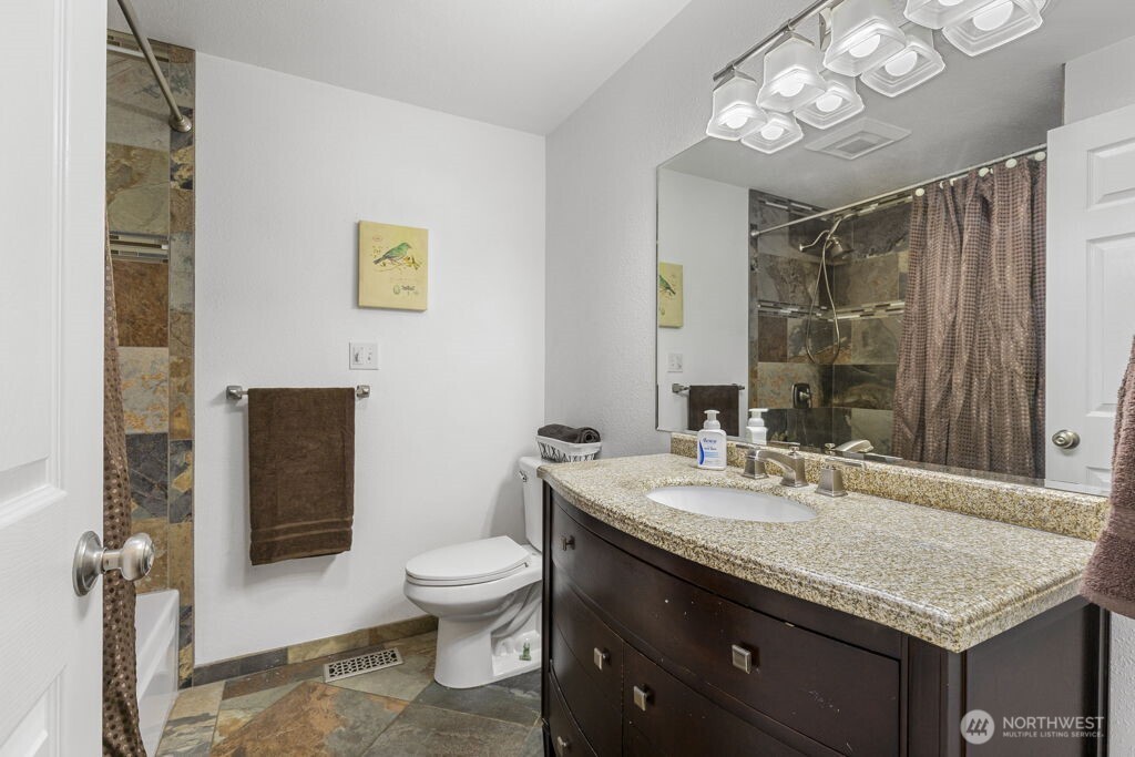 2701 Northeast 24th Street Renton, WA 98056 - Photo 14 of 30 Gallery Image 14