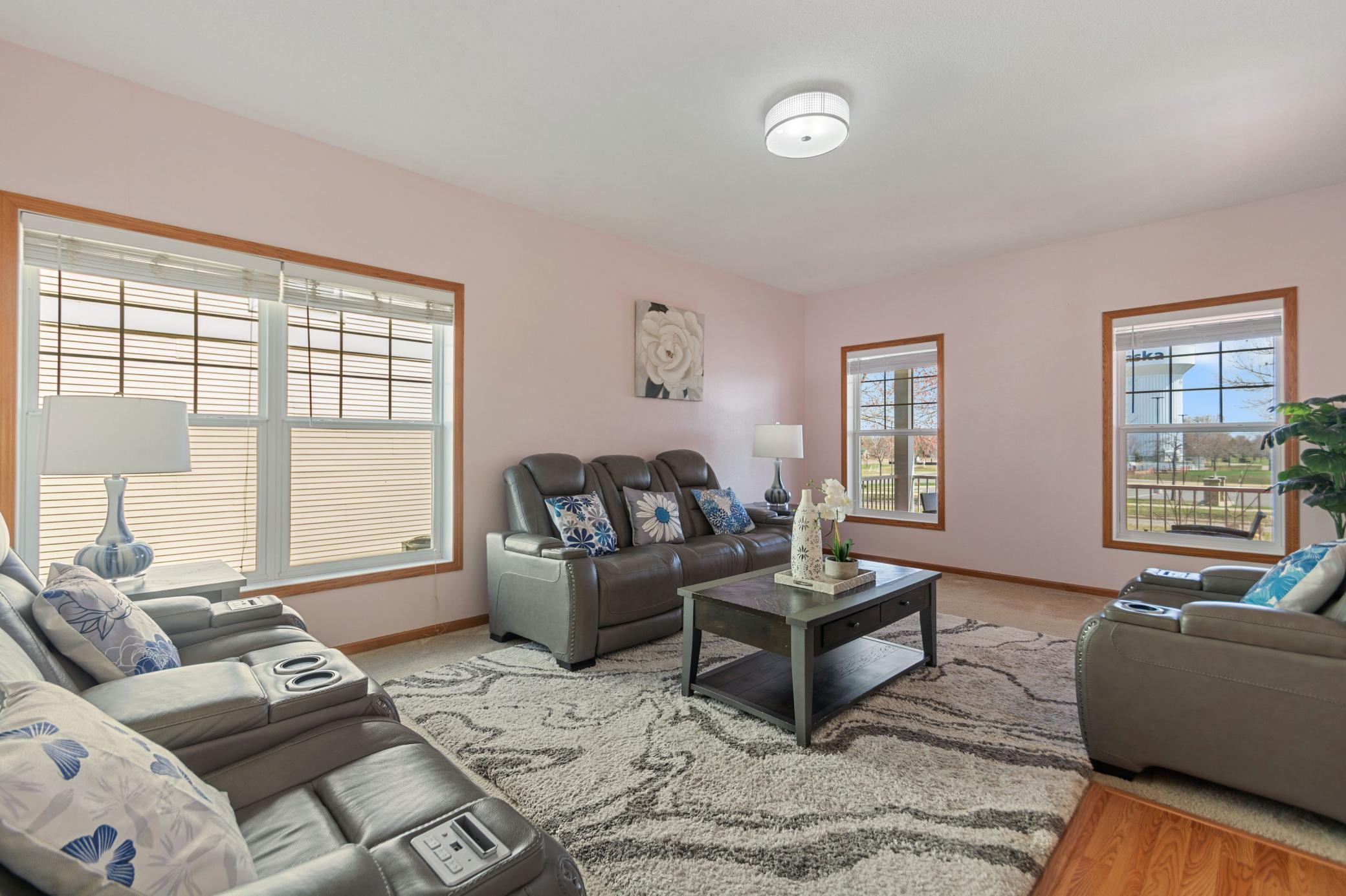 114006 Hundertmark Road Chaska, MN 55318 - Photo 11 of 33