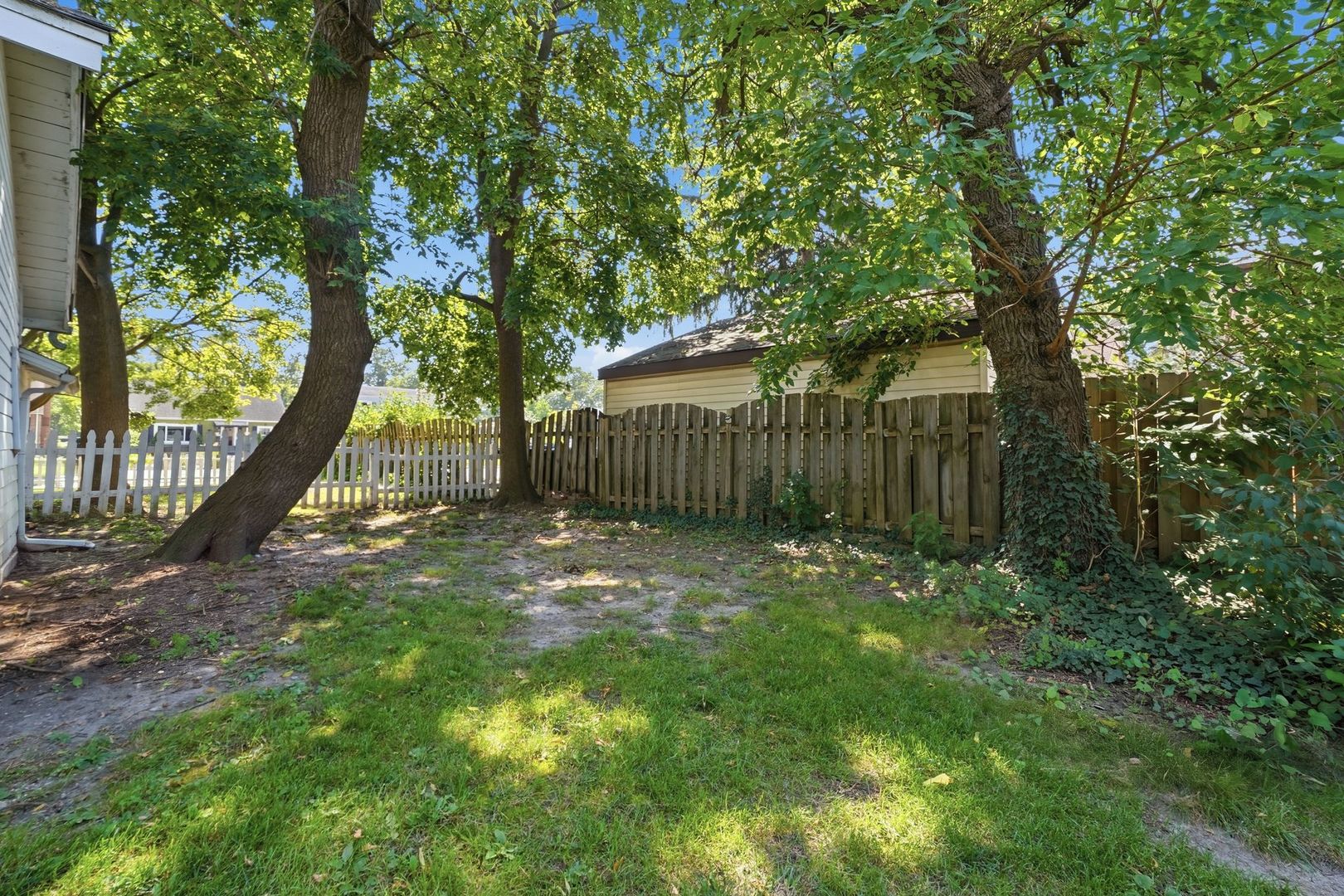 18264 Riegel Road Homewood, IL 60430 - Photo 30 of 40 Gallery Image 30