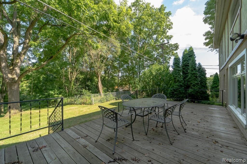 25710 Power Road Farmington Hills, MI 48336 - Photo 15 of 87