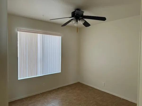 $2,050 | 9427 West Ironwood Drive, Peoria, AZ 85345