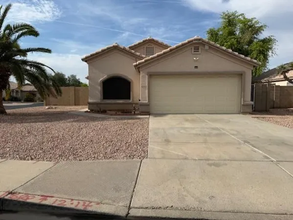 $2,050 | 9427 West Ironwood Drive, Peoria, AZ 85345
