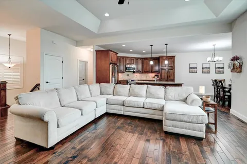 $760,000 | 825 Richard, Waunakee, WI 53597