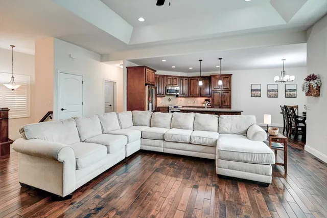 $760,000 | 825 Richard, Waunakee, WI 53597