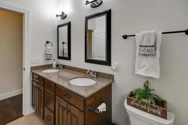 $760,000 | 825 Richard, Waunakee, WI 53597