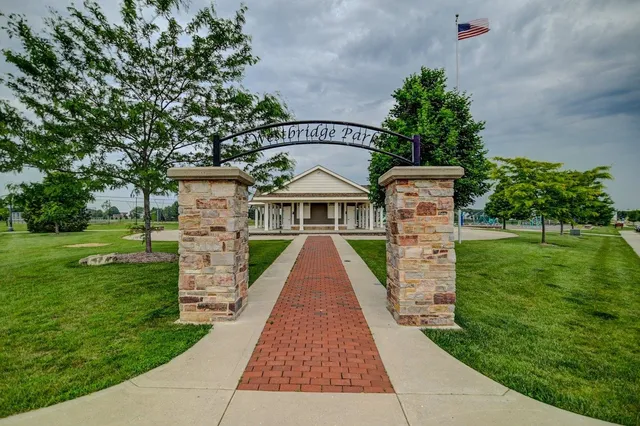 $760,000 | 825 Richard, Waunakee, WI 53597