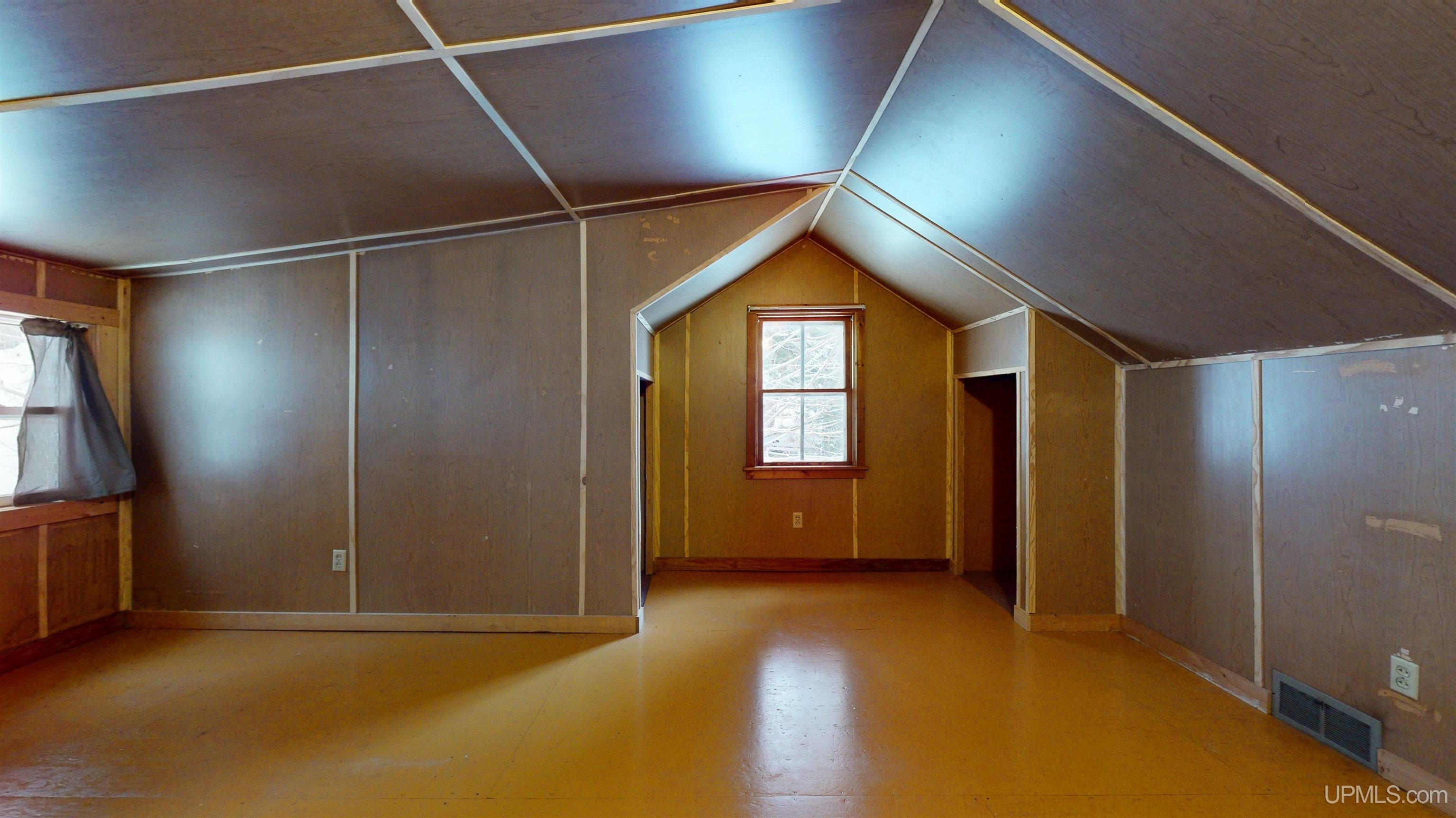 21108 Royce Road Hancock, MI 49930 - Photo 20 of 40 Gallery Image 20