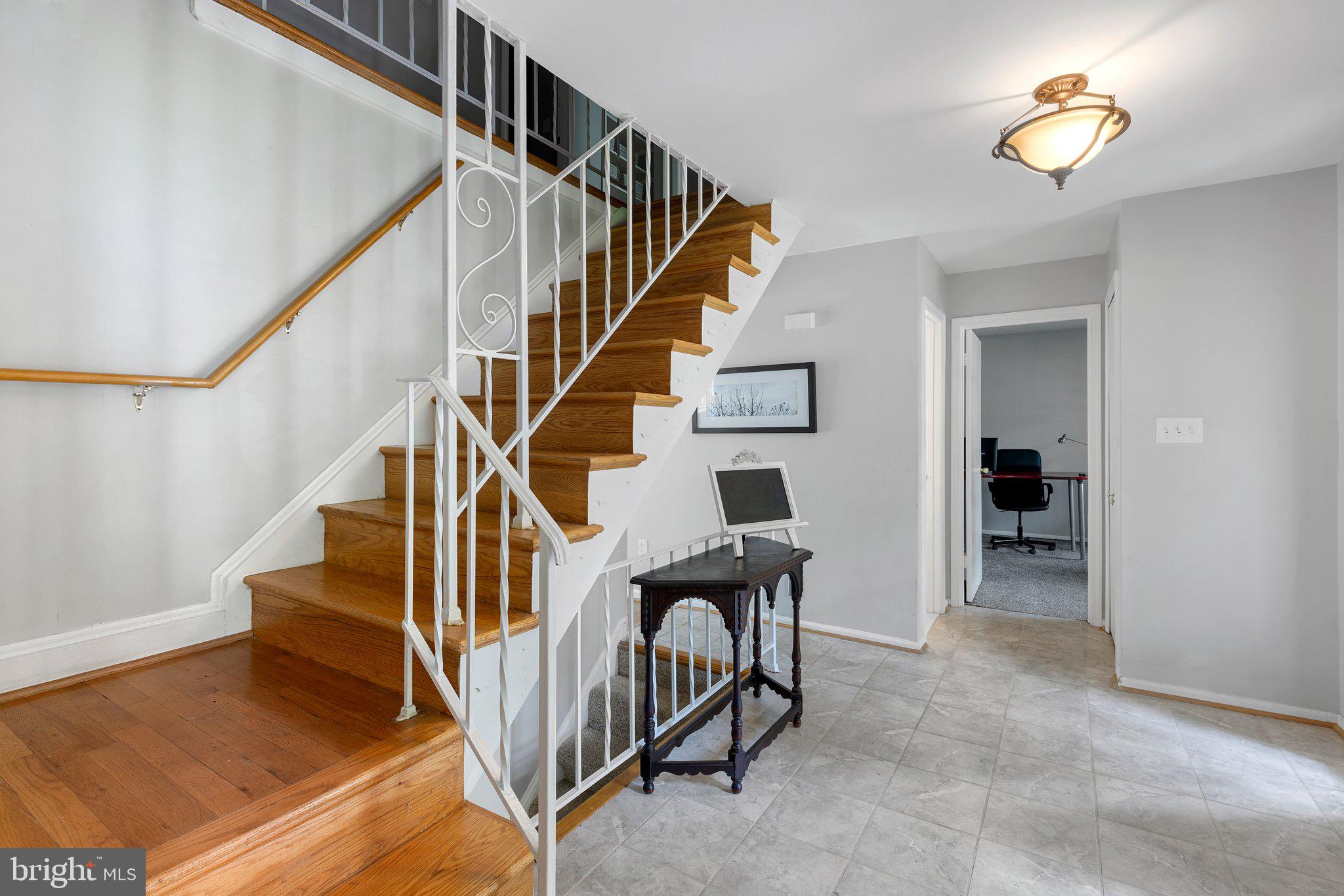 14201 Sturtevant Road Silver Spring, MD 20905 - Photo 6 of 53 Foyer