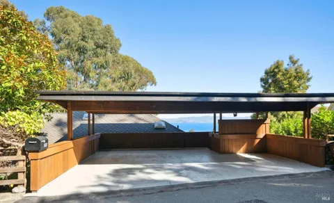 $3,295,000 | 2490 Spanish Trail Road, Tiburon, CA 94920