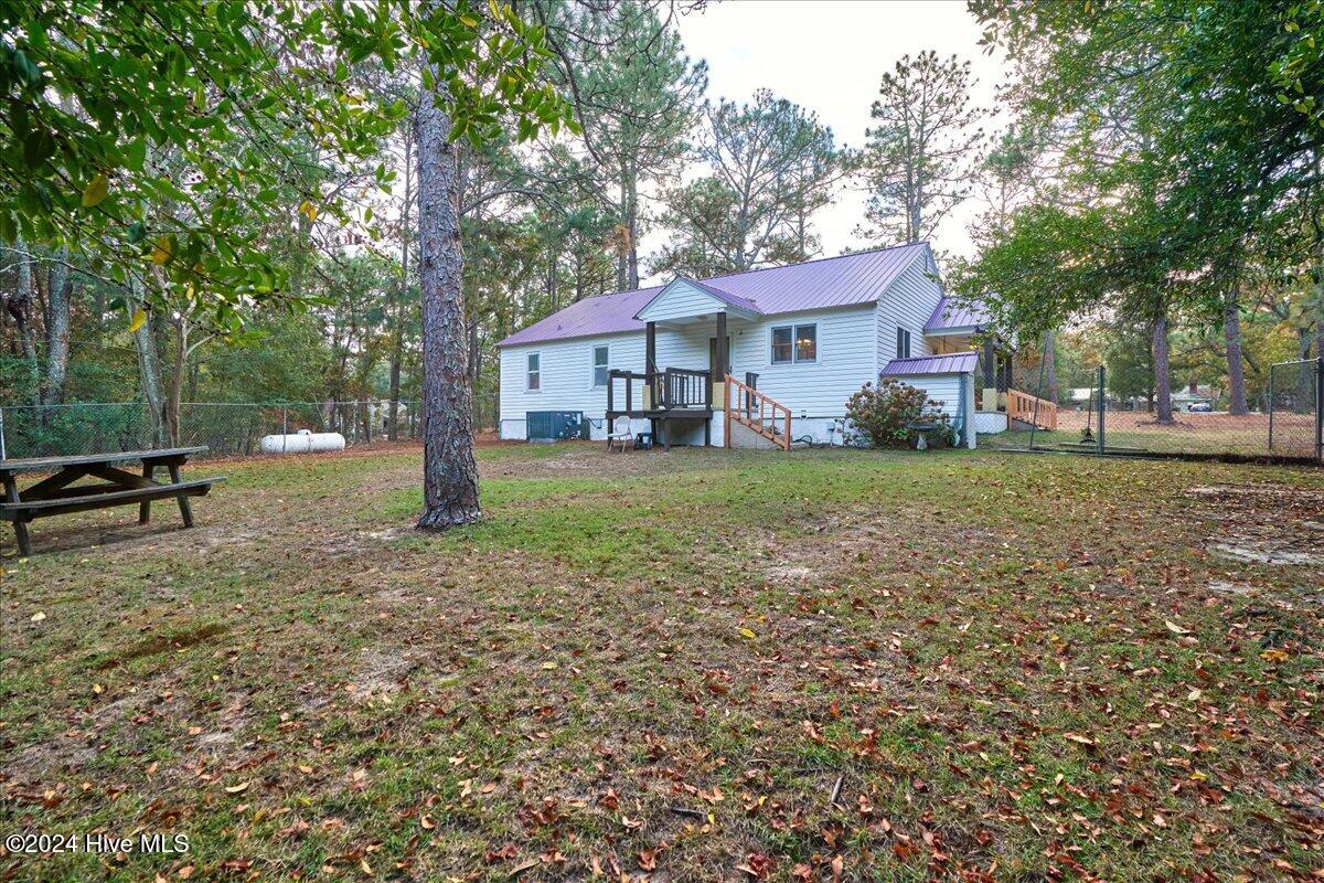 201 Stubby Oaks Road Aberdeen, NC 28315 - Photo 8 of 28 14-14_201 Stubby Oaks Rd., Aberdeen