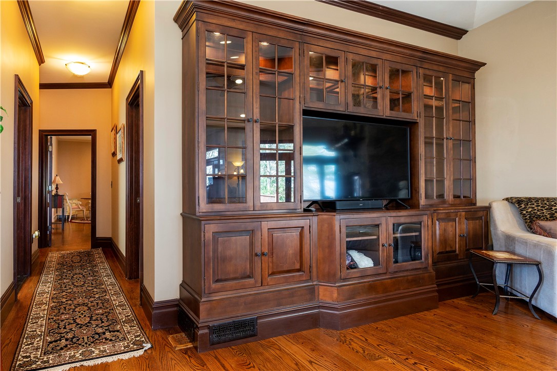 71 Crestwood Road Warwick, RI 02886 - Photo 23 of 50