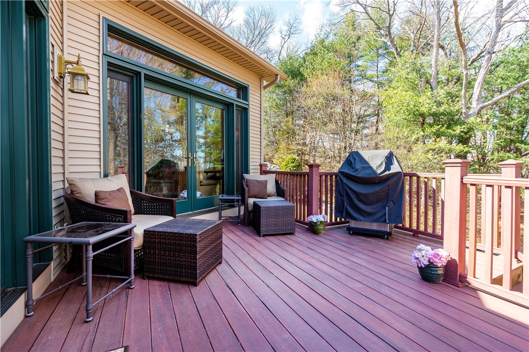 71 Crestwood Road Warwick, RI 02886 - Photo 45 of 50