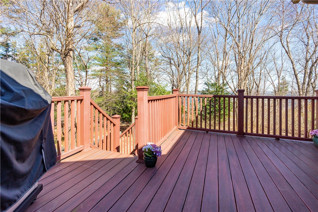 71 Crestwood Road Warwick, RI 02886 - Photo 46 of 50
