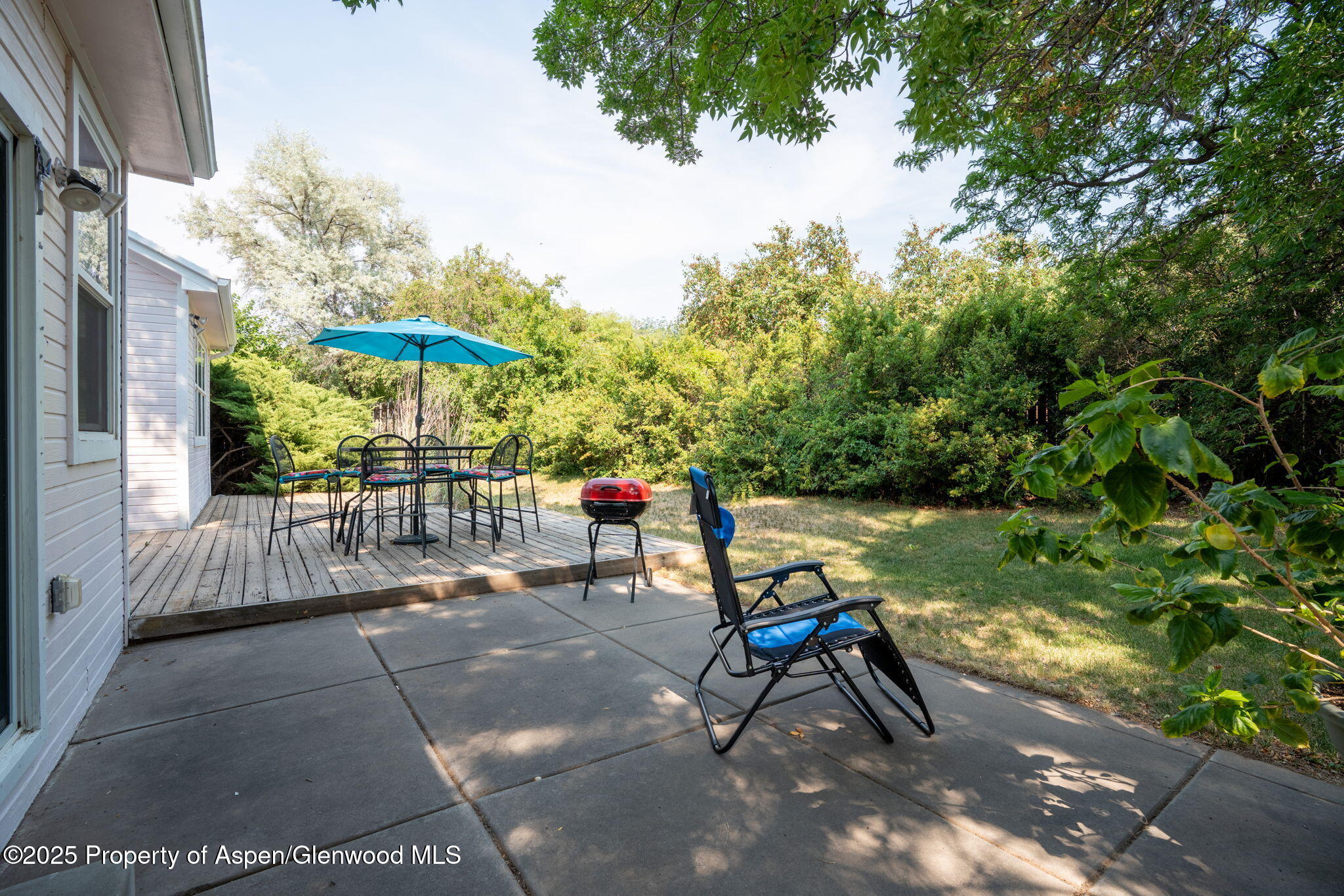 72 Juniper Lane Battlement Mesa, CO 81635 - Photo 17 of 23 a view of a chairs and table in the patio