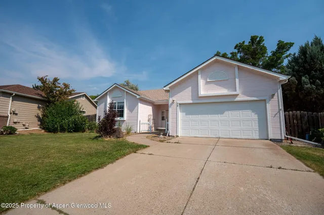 $385,000 | 72 Juniper Lane, Battlement Mesa, CO 81635