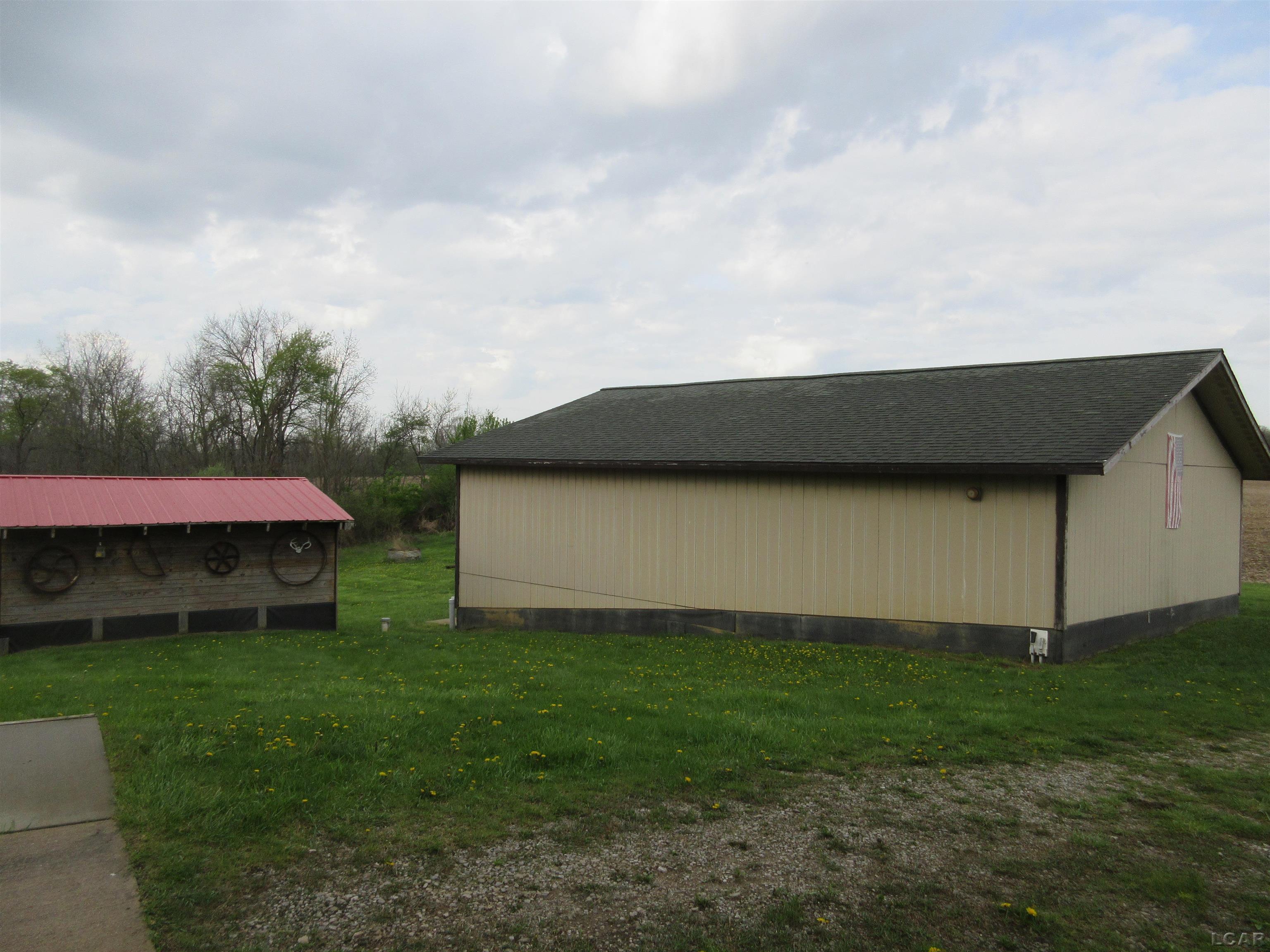 2487 West Monroe Road Tecumseh, MI 49286 - Photo 2 of 61 32x40 Concrete Floor
